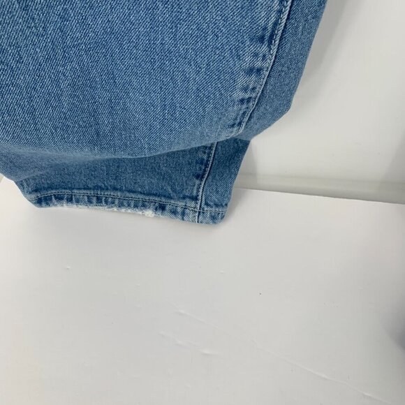 Good American curve cropped straight leg jeans distressed knee fraying 31 12 - Picture 6 of 7